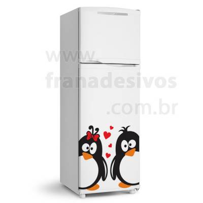 Adesivo de Geladeira Casal de pinguins romantico