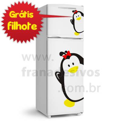 Adesivo de Geladeira Pinguim com laço