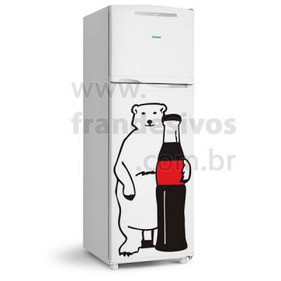 Adesivo de Geladeira Urso Polar com refrigerante
