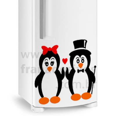 Adesivo de Geladeira Casal de pinguim com Cartola